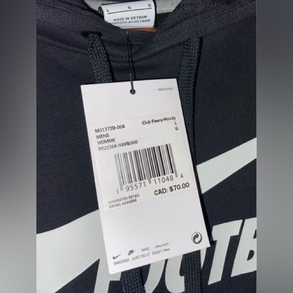 💰 SOLD 💰 🗓️ Nike Hoodie ! - Picture 5 of 5